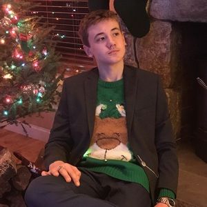 Meet your Posher, Ethan